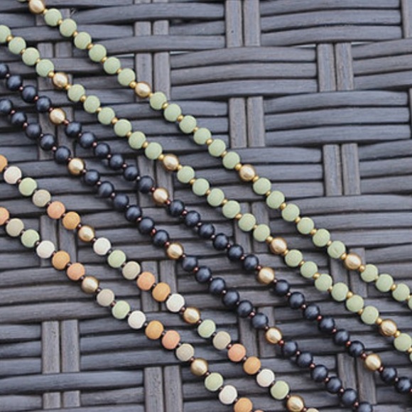 Jewelry - Wood/ Metal Beaded Necklace